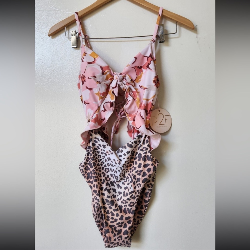 NWT Power 2 The Flower Carly swimsuit size S